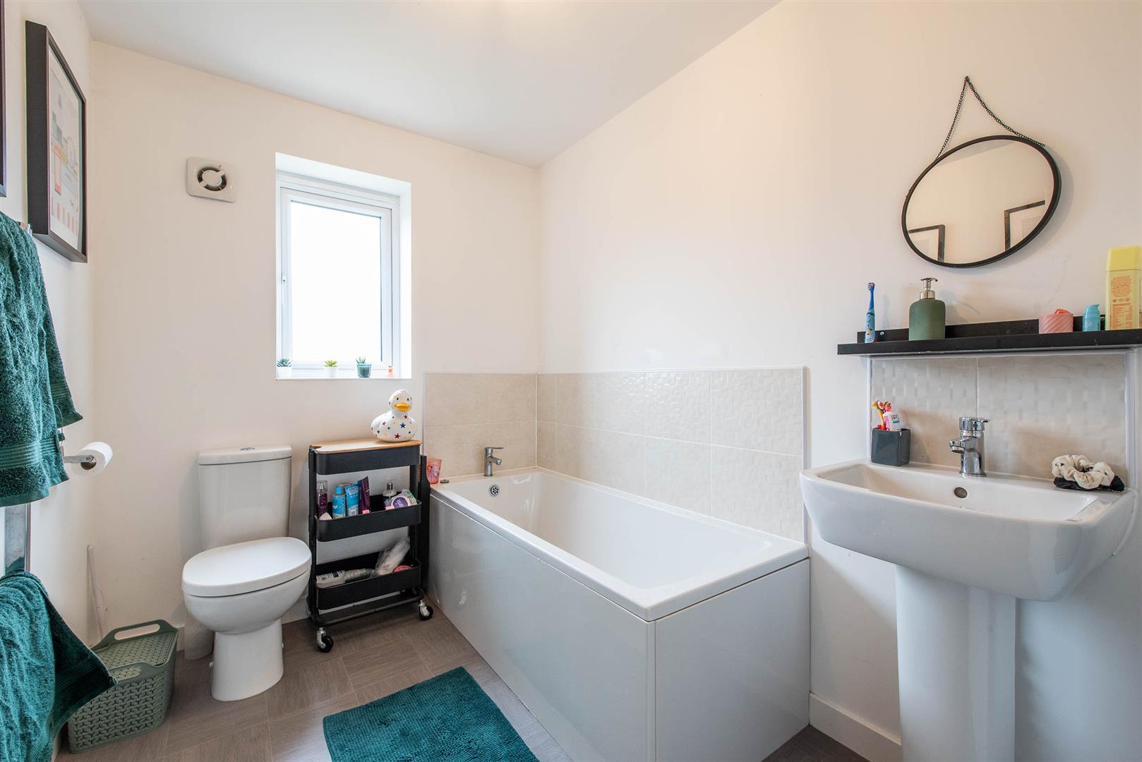 Lincoln Drive, Buckshaw Village, Chorley